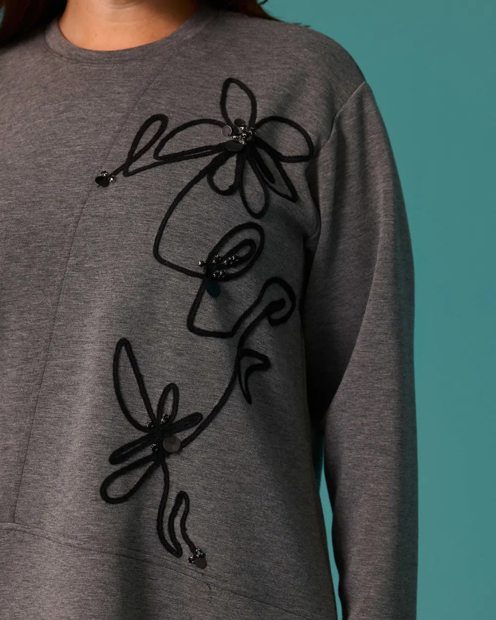 Gala-xi Büyük Beden Çiçek Aplikeli Bisiklet Yaka Cepli Sweatshirt