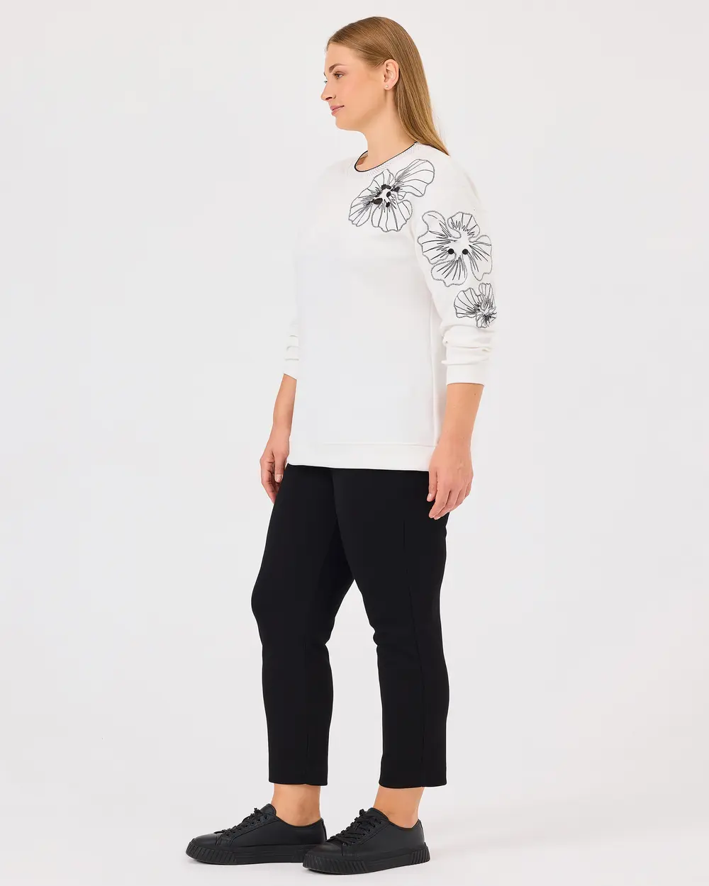 Gala-xi Kadın  Büyük Beden Sıfır Yaka İşlemeli Sweatshirt 10002422314001