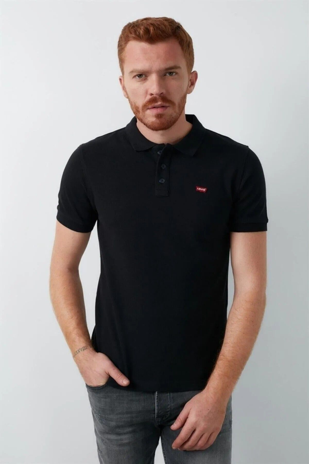 Levi's Erkek Polo Yaka Kısa Kol T-Shirt - Minimalist Günlük Stil