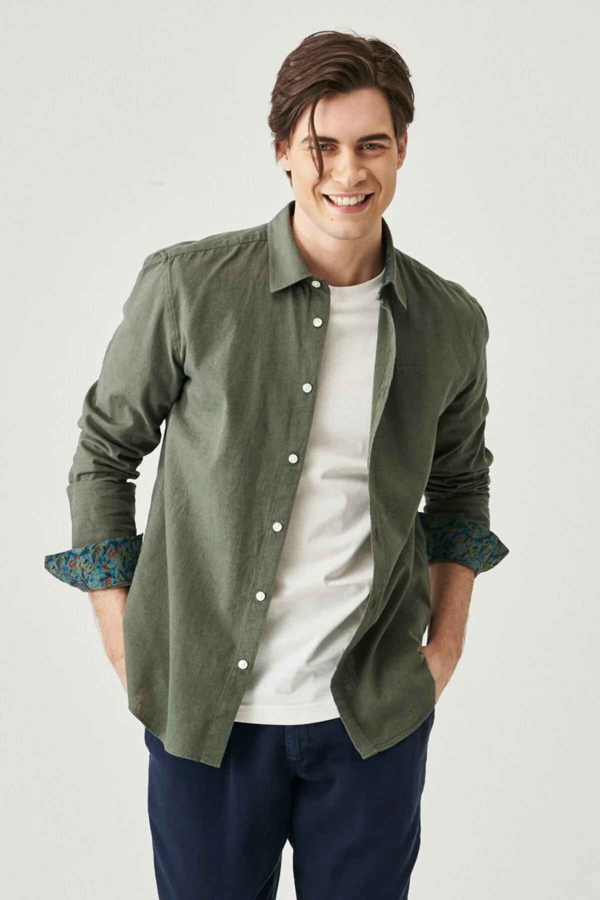 Wrangler Erkek Minimalist Uzun Kol Gömlek - Keten Görünümlü Main image