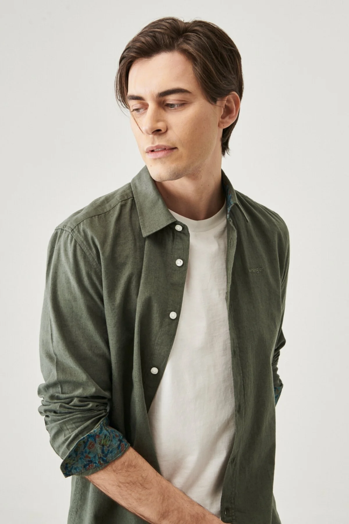 Wrangler Erkek Minimalist Uzun Kol Gömlek - Keten Görünümlü Secondary image