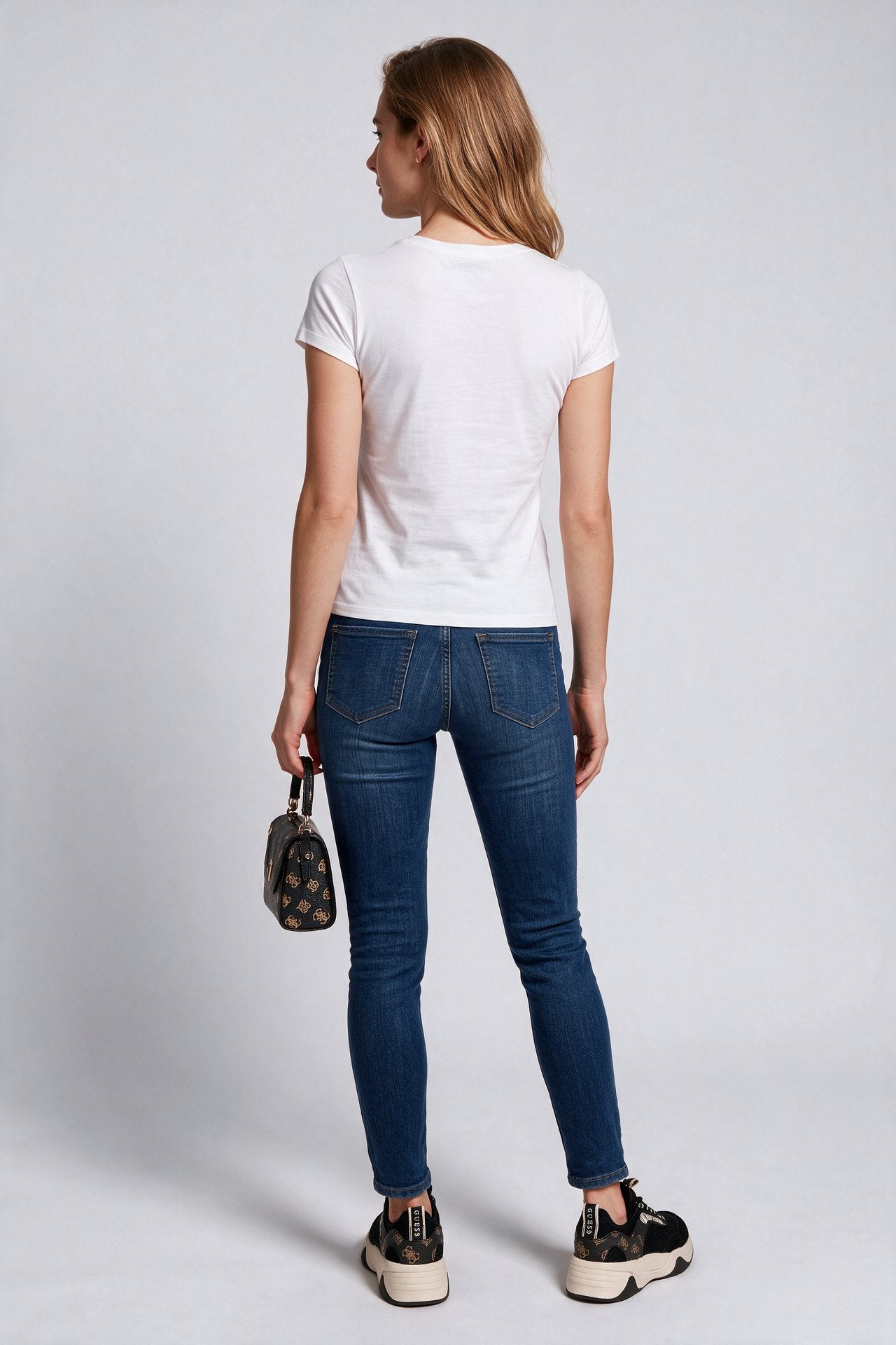 Guess Kadın Ayakkabı FLPGENFAL12 İkincil görsel