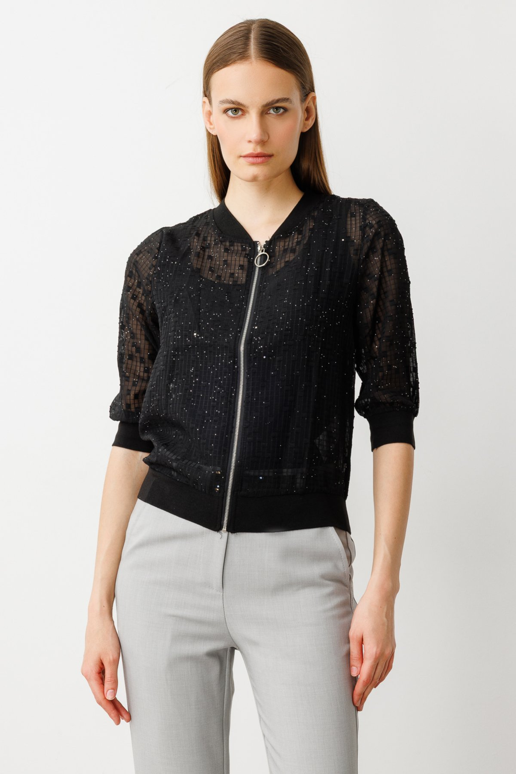 On Minimalist 3/4 Kol Fermuarlı Crop Hırka - Şık ve Rahat