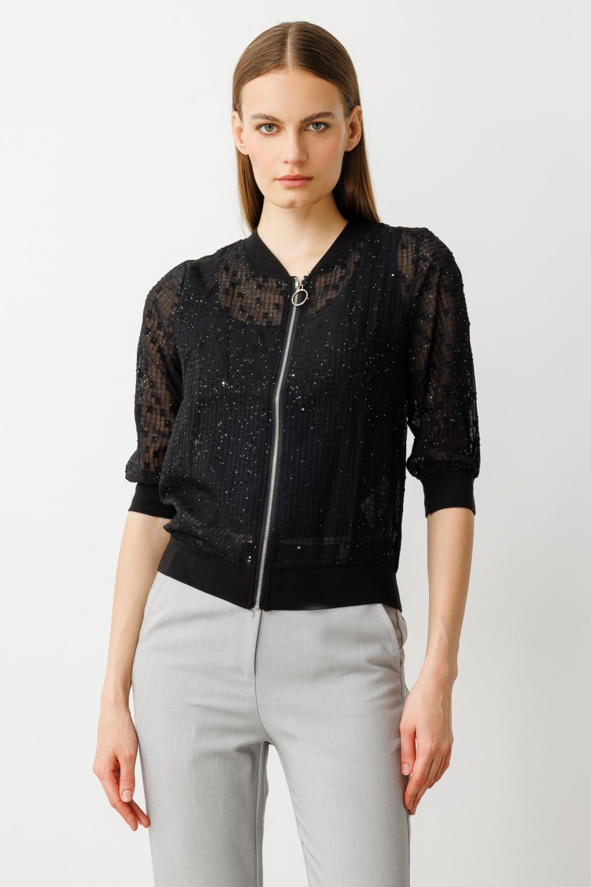 On Minimalist 3/4 Kol Fermuarlı Crop Hırka - Şık ve Rahat