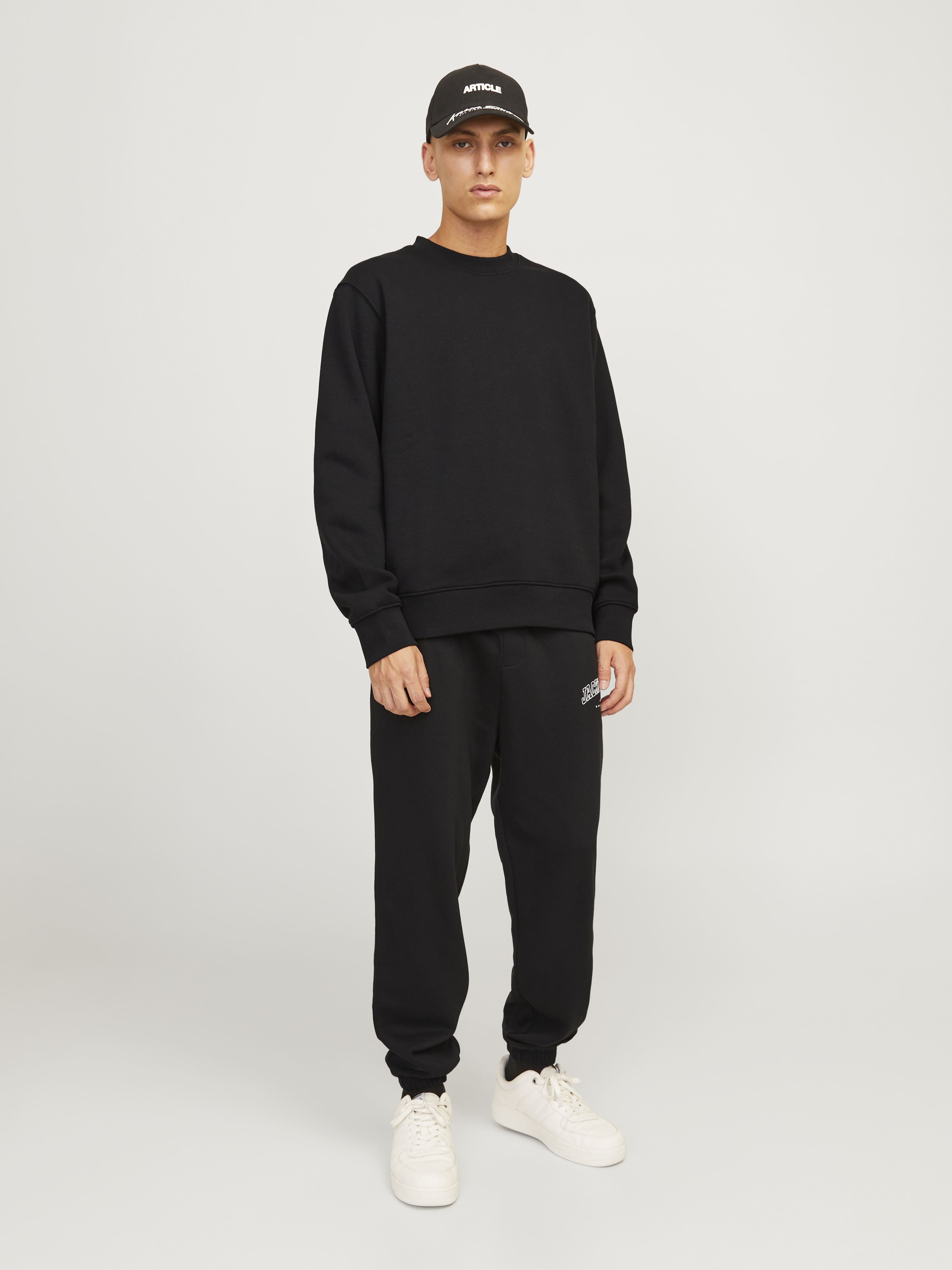 Jack&Jones Oversize Erkek Eşofman Altı - Rahat ve Şık Günlük Stil Main image