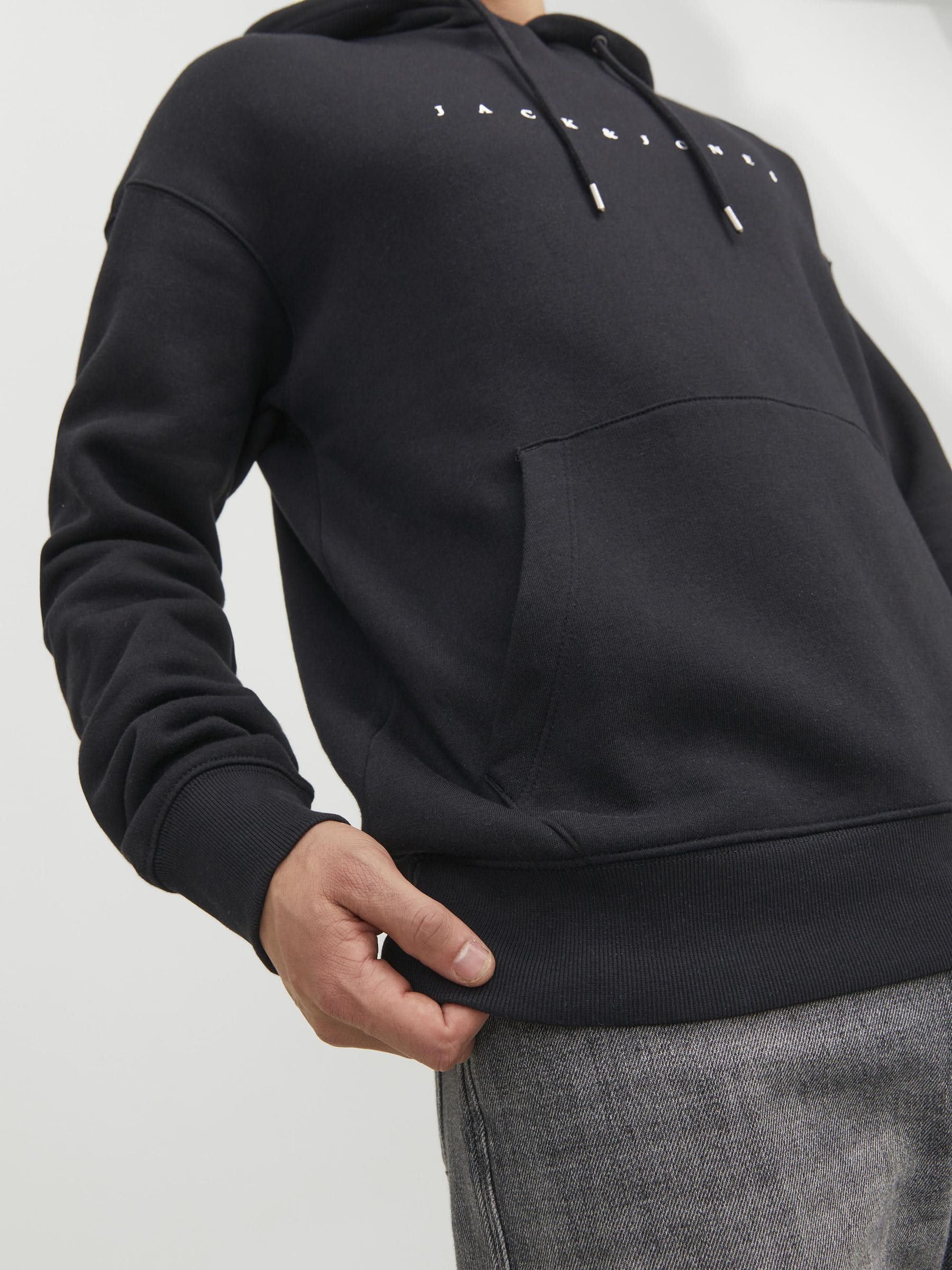 Jack&Jones Erkek Oversize Kapüşonlu Sweatshirt - Rahat ve Şık Günlük Stil