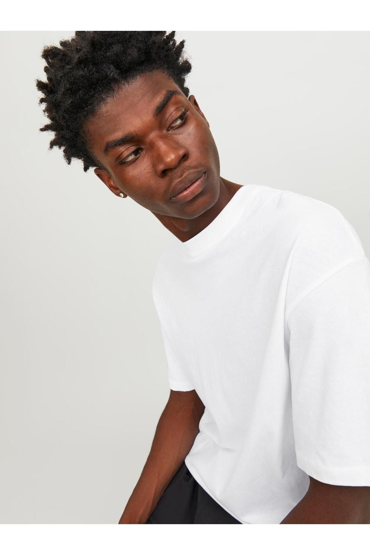 Jack&Jones Oversize Minimalist Erkek T-Shirt - Rahat Kesim Kısa Kol