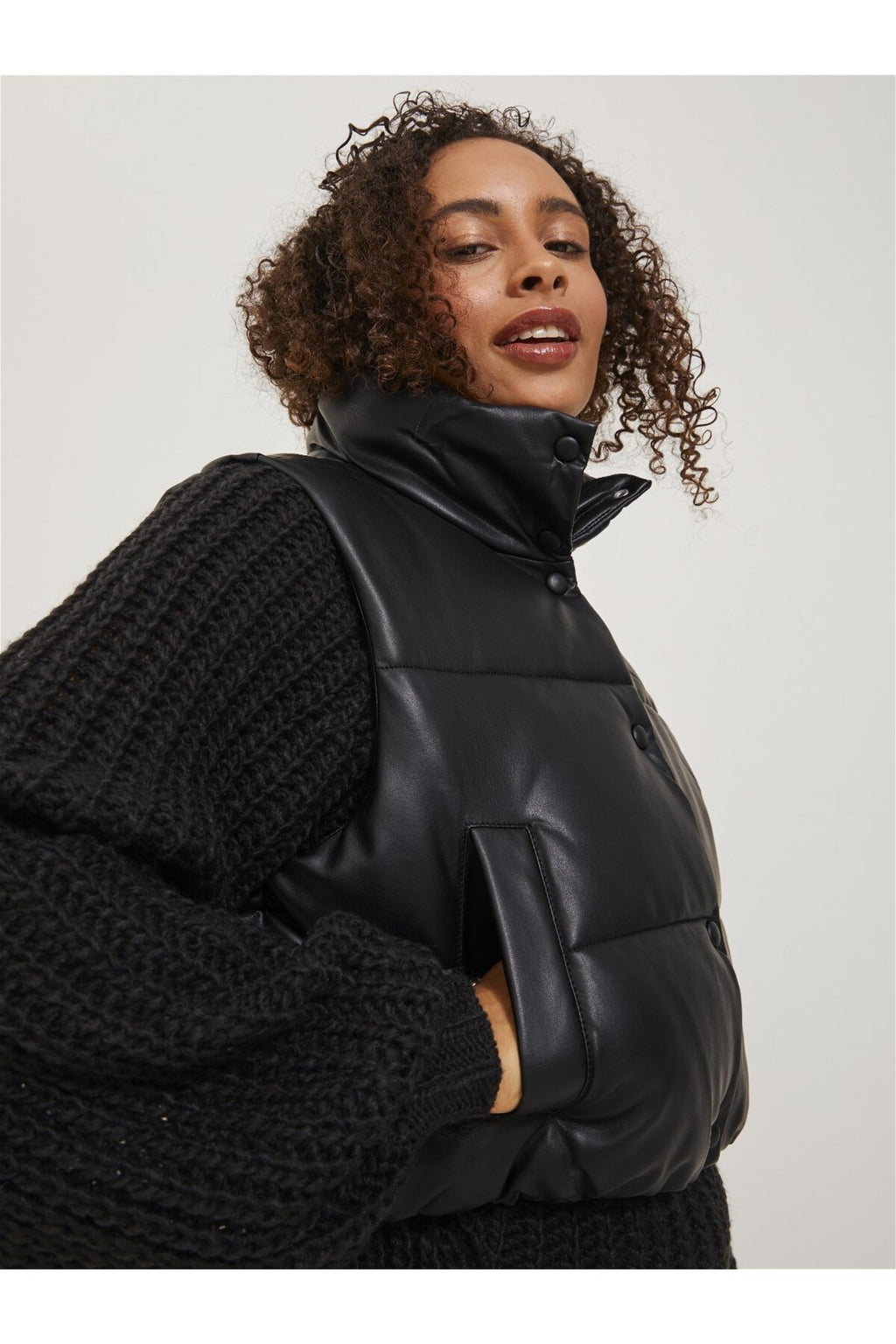 Jack&Jones JJXX Kadın Crop Oversize Suni Deri Yelek