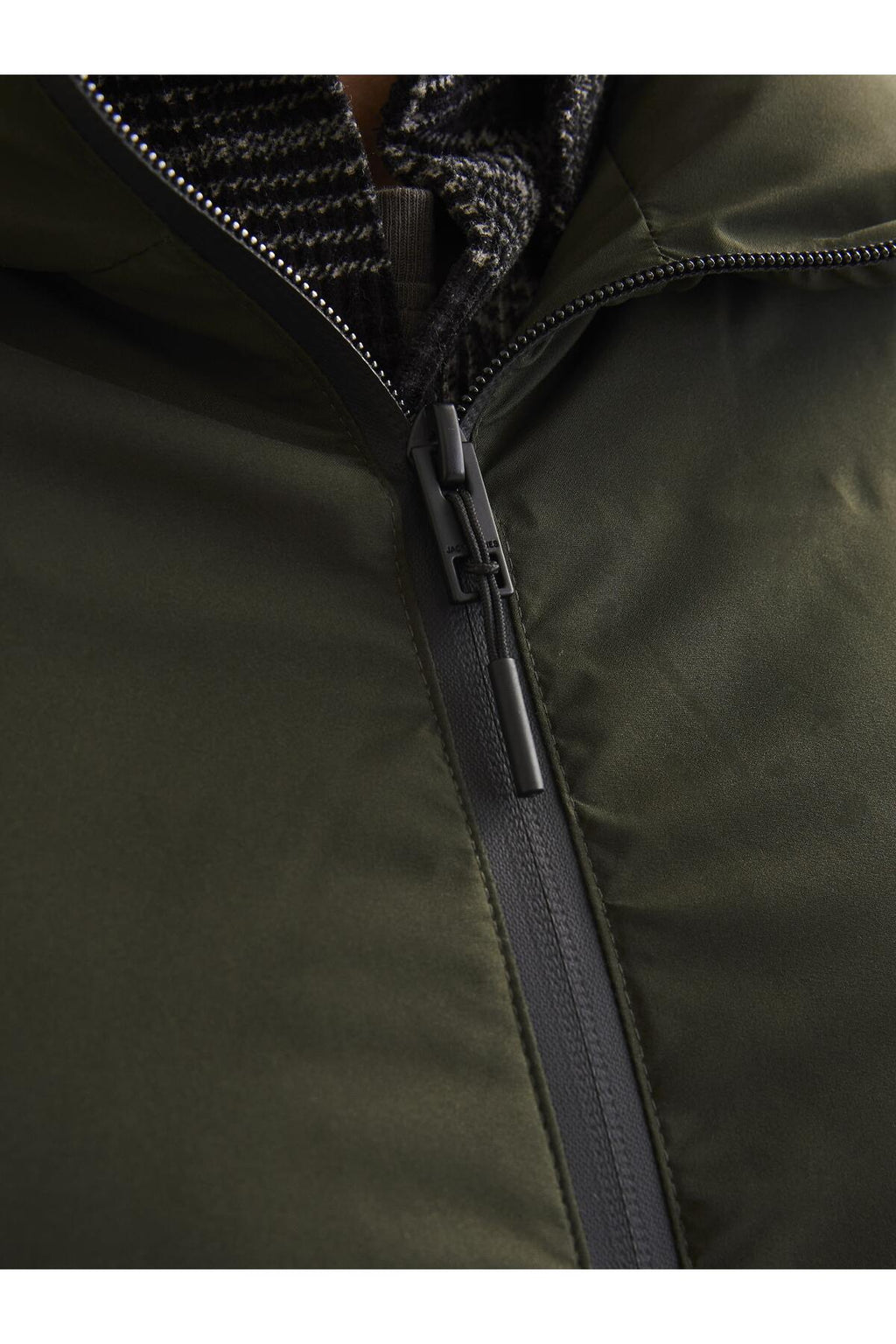 Jack&Jones Oversize Kapüşonlu Şişme Mont - Kışlık Erkek Mont