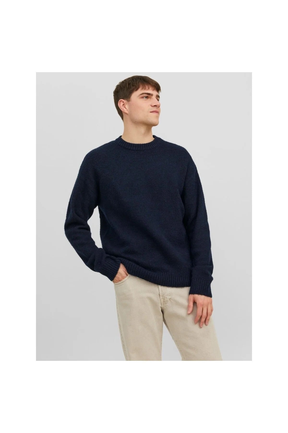 Jack&Jones Oversize Yuvarlak Yaka Erkek Kazak - Minimalist Günlük Stil - Hemen Al! Secondary image