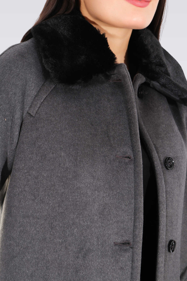 Tolga Saraçoğlu Oversize Midi Kaban - Minimalist Tasarım