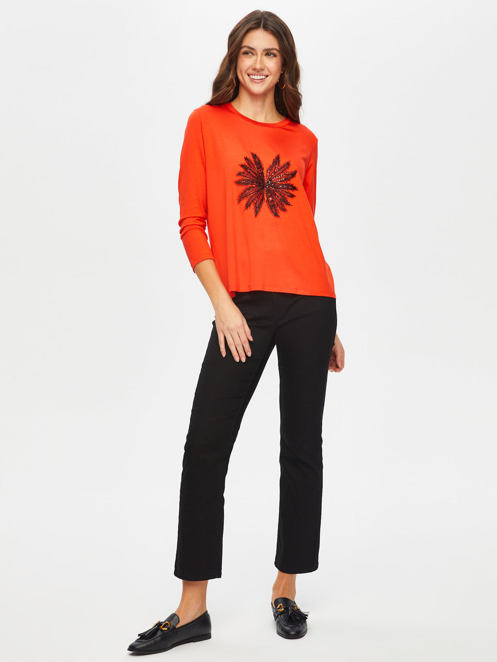 Kadın Önü Çiçek Dantel Aplikeli Yuvarlak Yaka T-Shirt Faik Sönmez