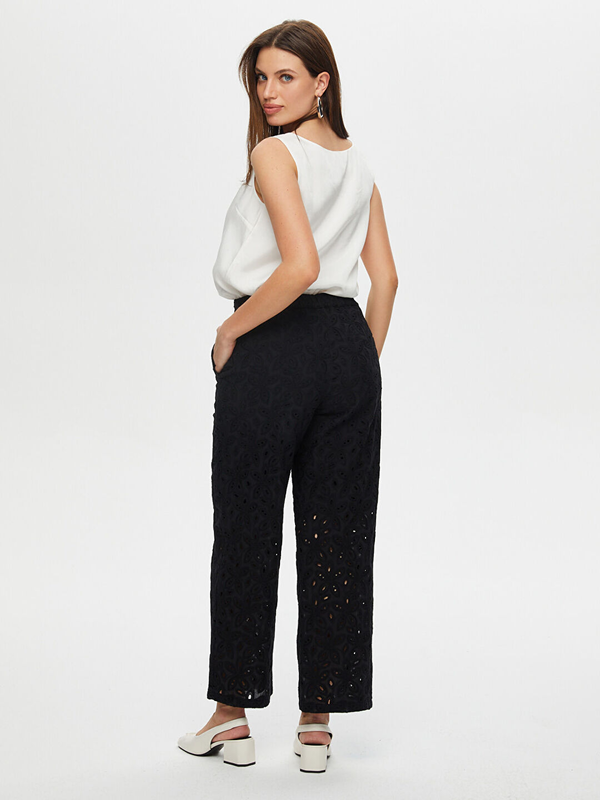 Kadın Wide Leg Fit Brode Nakış Detaylı Pantolon Faik Sönmez