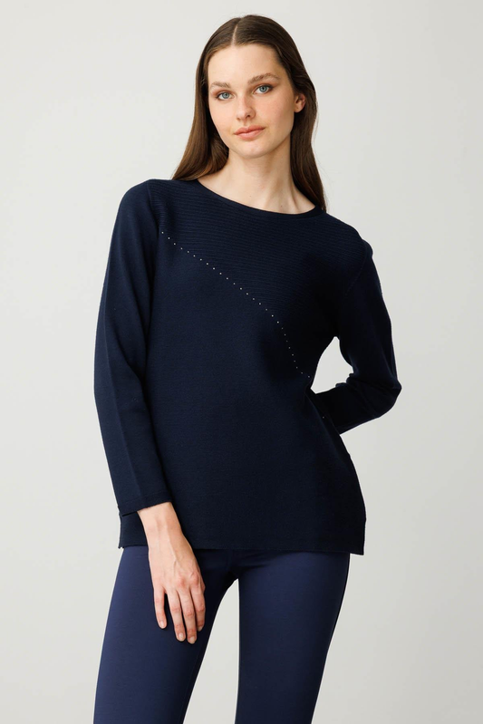 Women's Crew Neck Bias Embellished Sweater Pattern