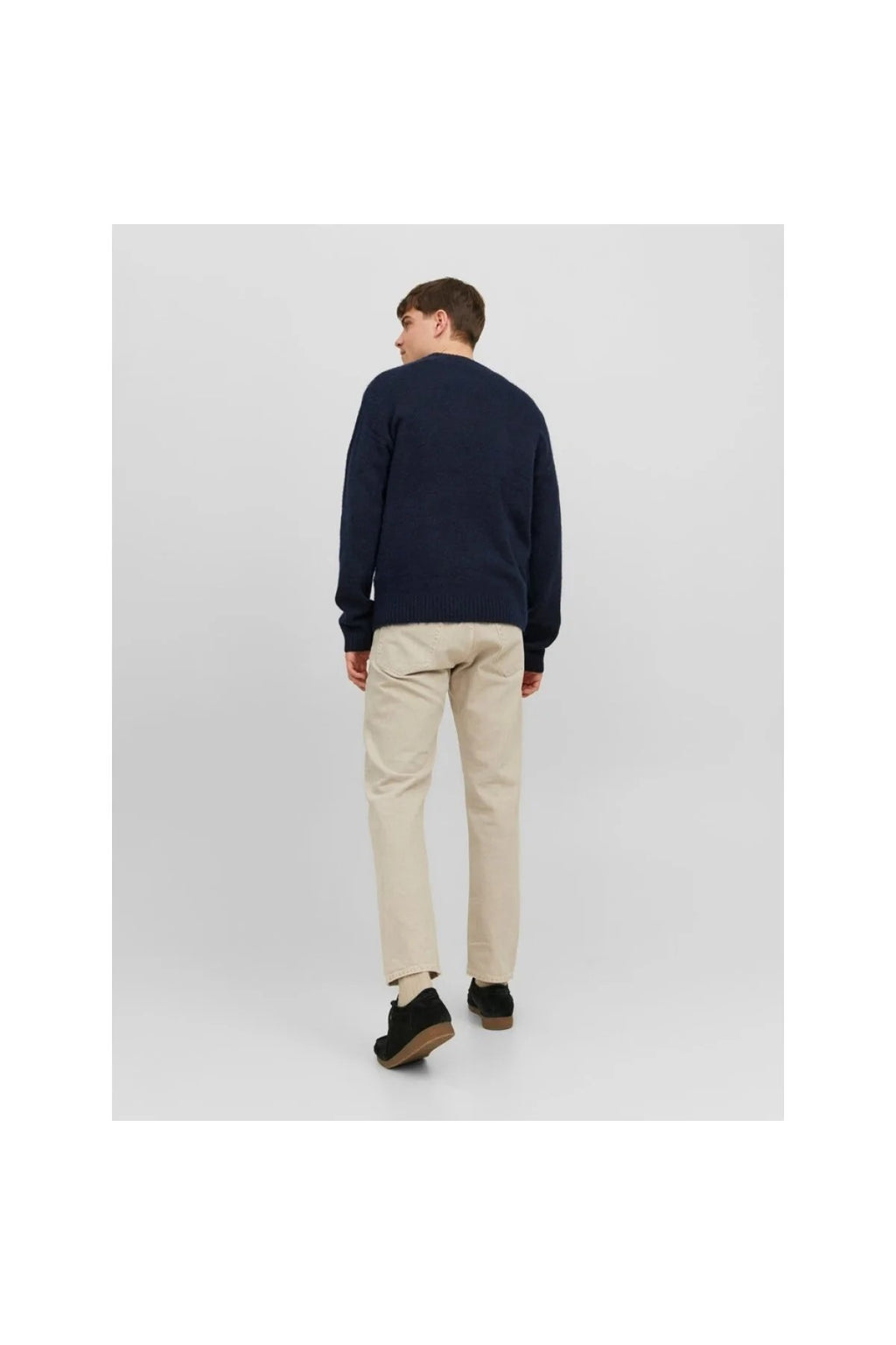 Jack&Jones Oversize Yuvarlak Yaka Erkek Kazak - Minimalist Günlük Stil - Hemen Al!