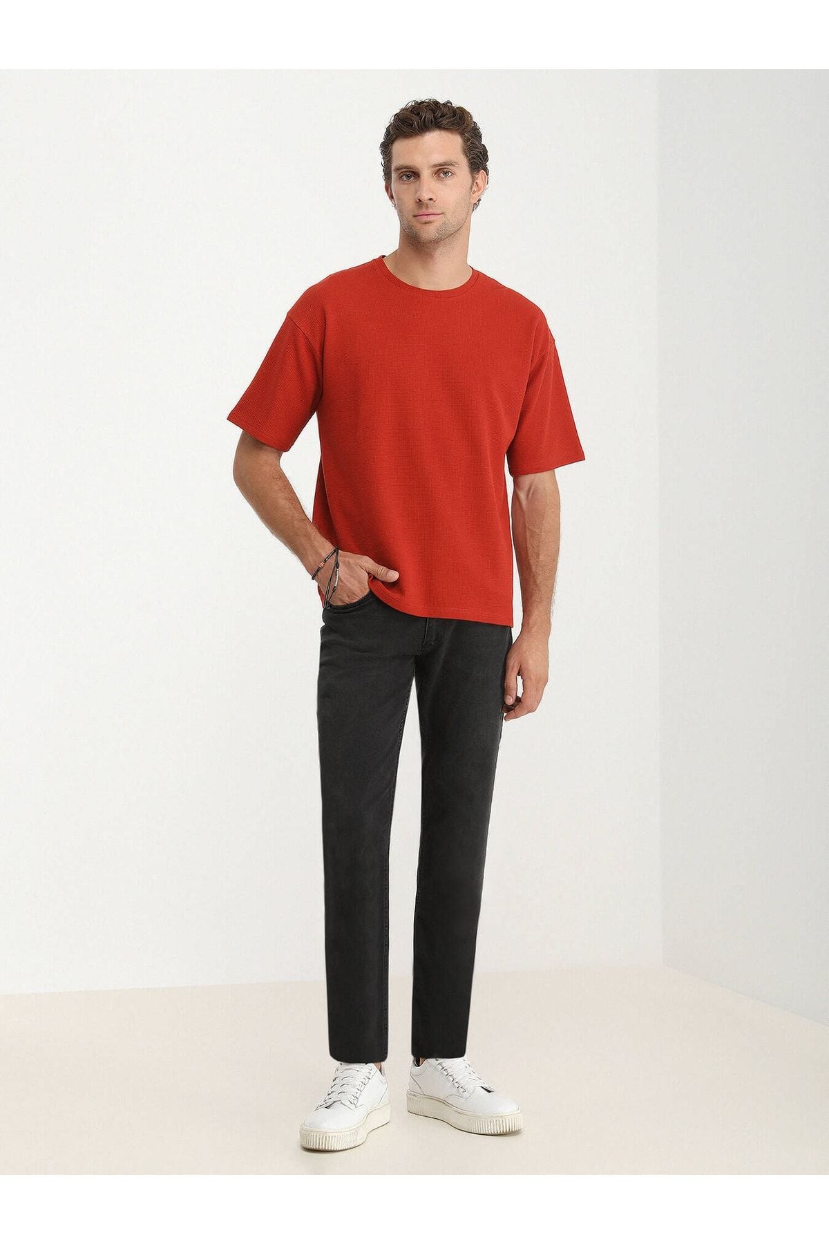 Kip Oversize Kısa Kol Yuvarlak Yaka Minimalist Erkek T-Shirt TSH-1348 - Günlük Kullanım Main image