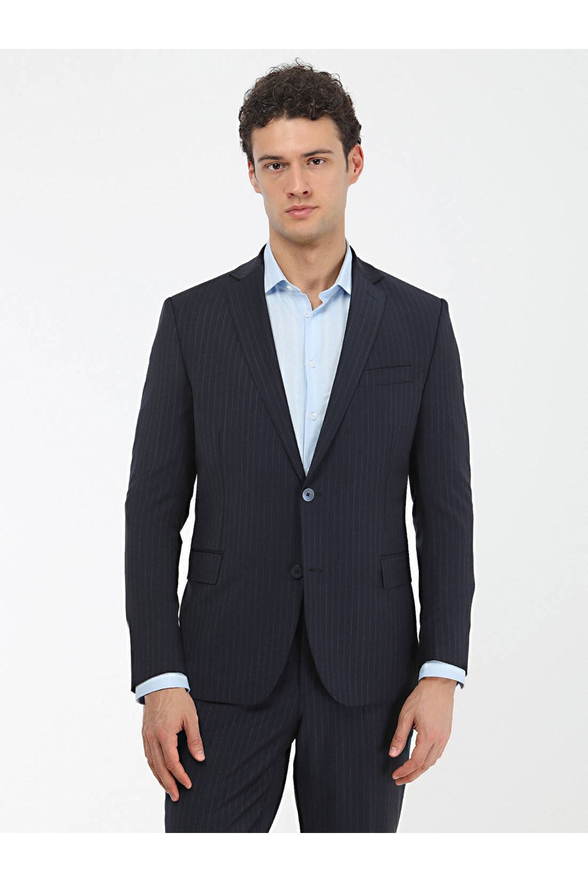 Kip Minimalist Çizgili Erkek Takım Elbise - İş ve Özel Günler İçin Secondary image