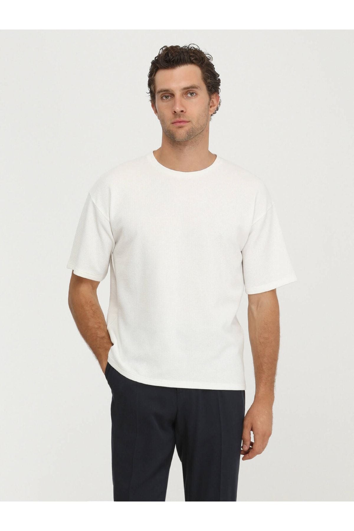 Kip Oversize Kısa Kol Yuvarlak Yaka Minimalist Erkek T-Shirt TSH-1348 - Günlük Kullanım Main image