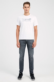 Levi's Men's Slim Fit Jeans - Minimalist Casual Style