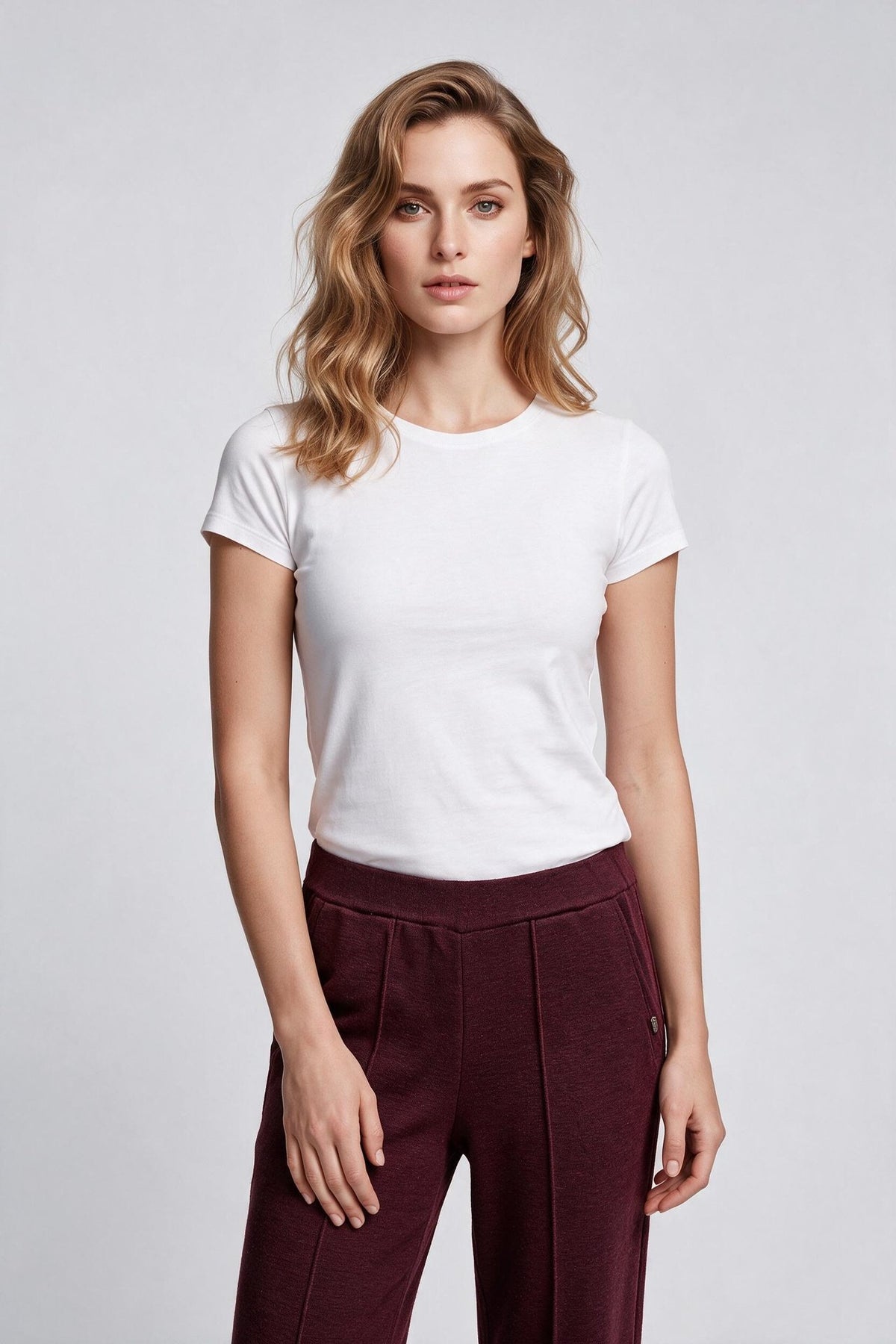 Lal Kadın Rahat Kesim Dikiş Detaylı Geniş Paça Örme Pantolon Main image