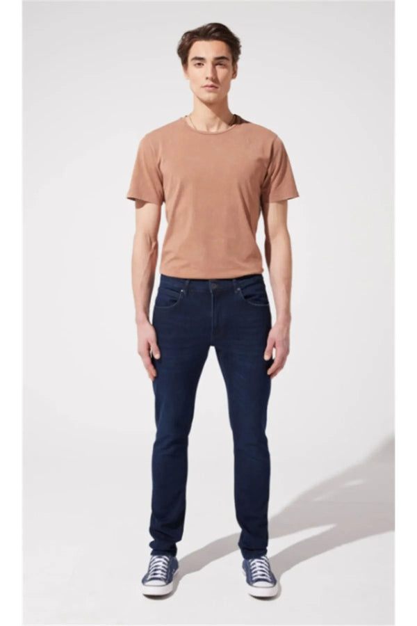 Lee Erkek Slim Fit Jean - Minimalist Günlük Stil - Hemen Al!