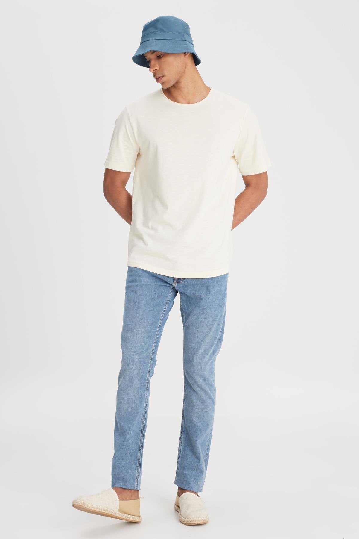 Lee Erkek Slim Fit Normal Bel Dar Paça Denim Kot Pantolon Jean