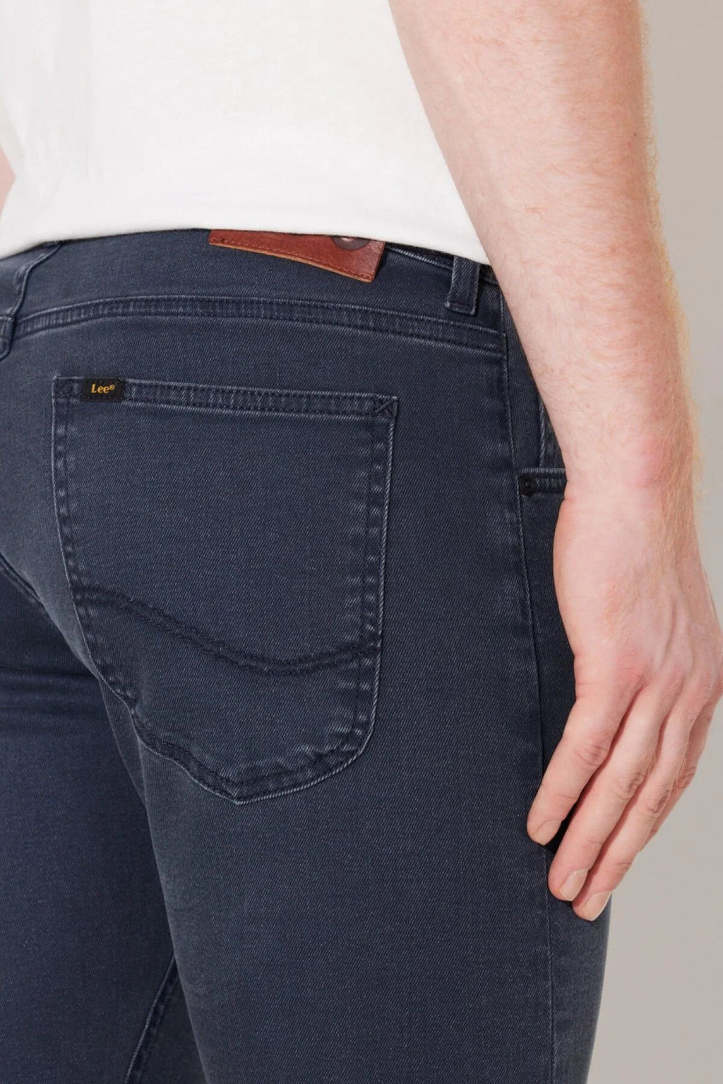 Lee Erkek Slim Fit Jean - Minimalist Günlük Stil - Hemen Al!