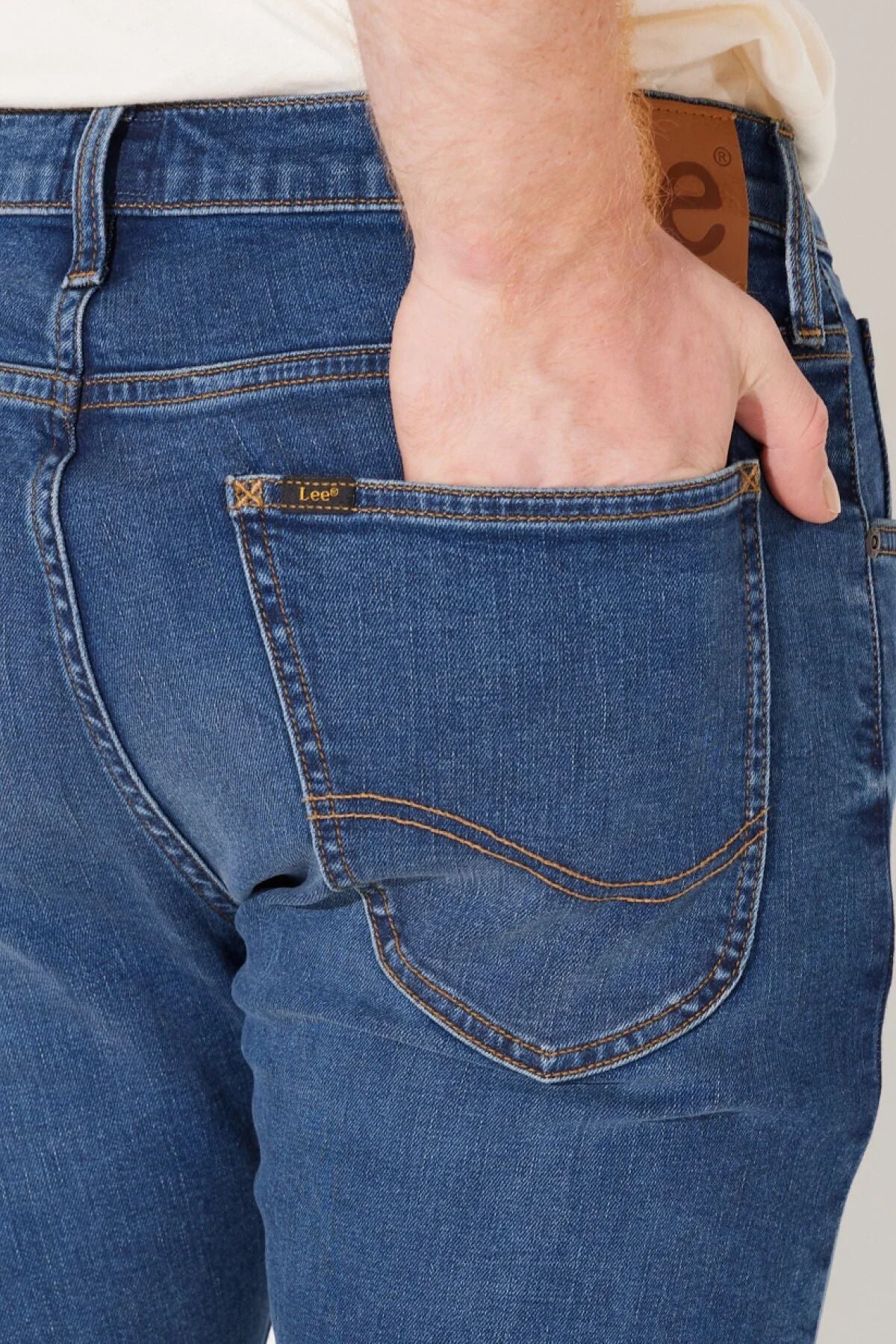 Lee Erkek Slim Fit Jean - Günlük Kullanım için Mükemmel Kalıp