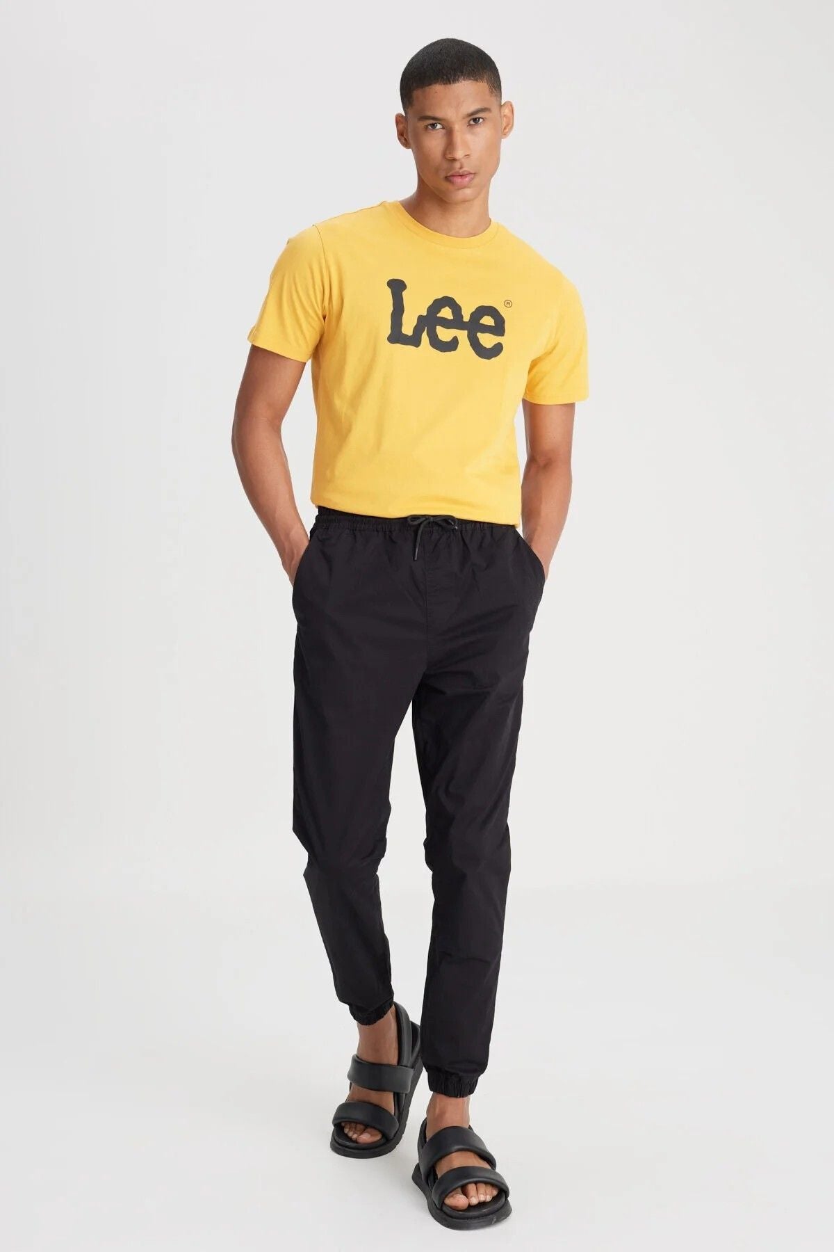 Lee Erkek Minimalist Jogger Pantolon - Regular Fit - Günlük Kullanım Secondary image