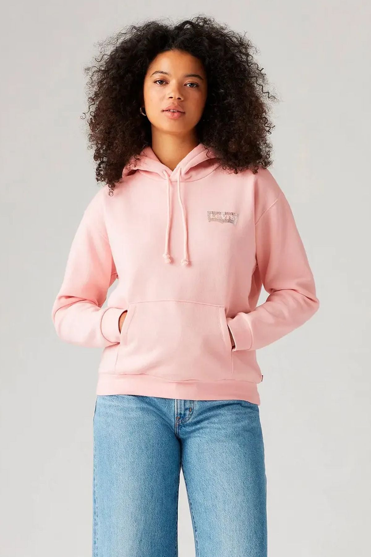 Levi's Kadın Oversize Kapüşonlu Sweatshirt - Rahat ve Şık Main image