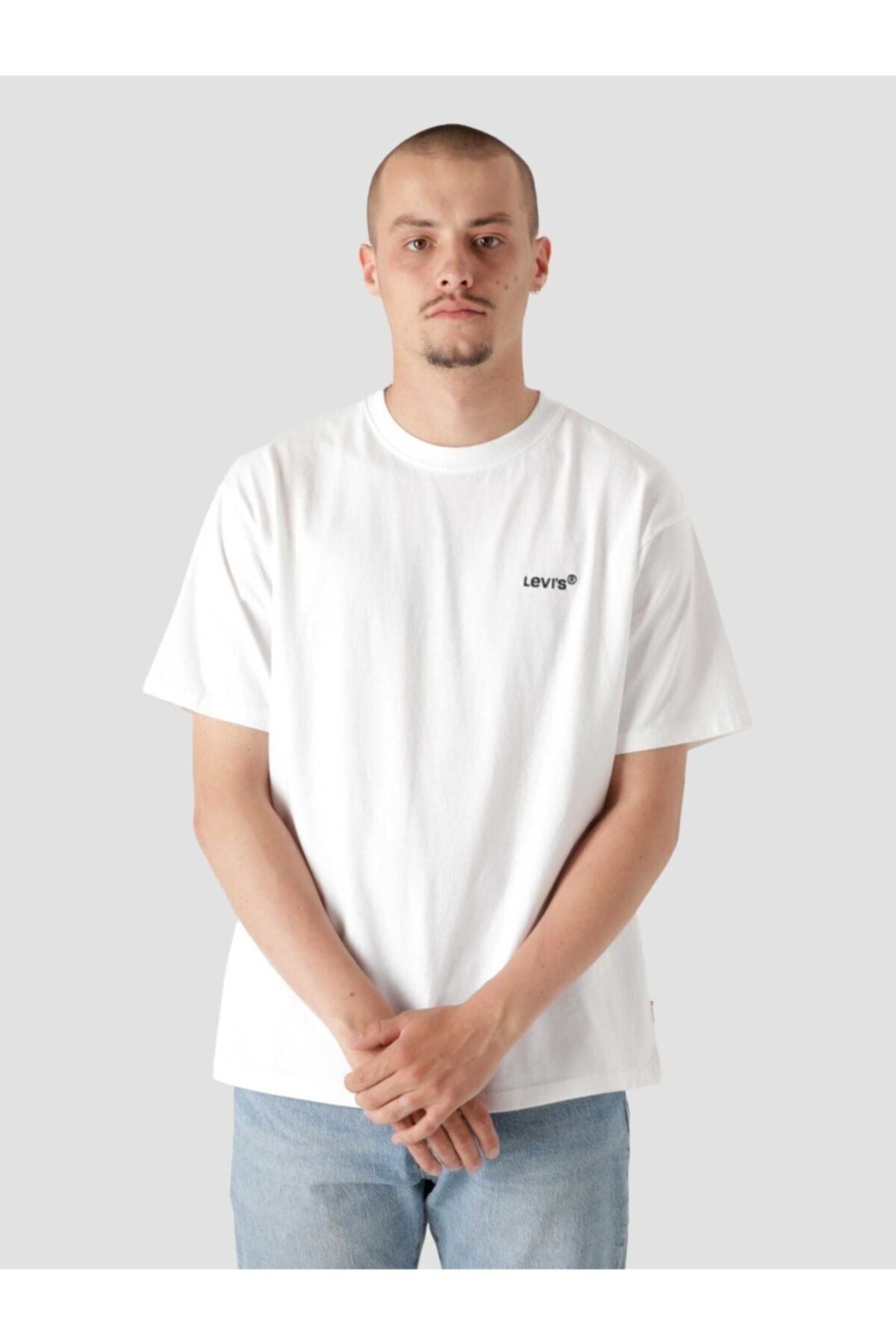 Levi's Oversize Minimalist Erkek T-Shirt - Rahat ve Şık Main image