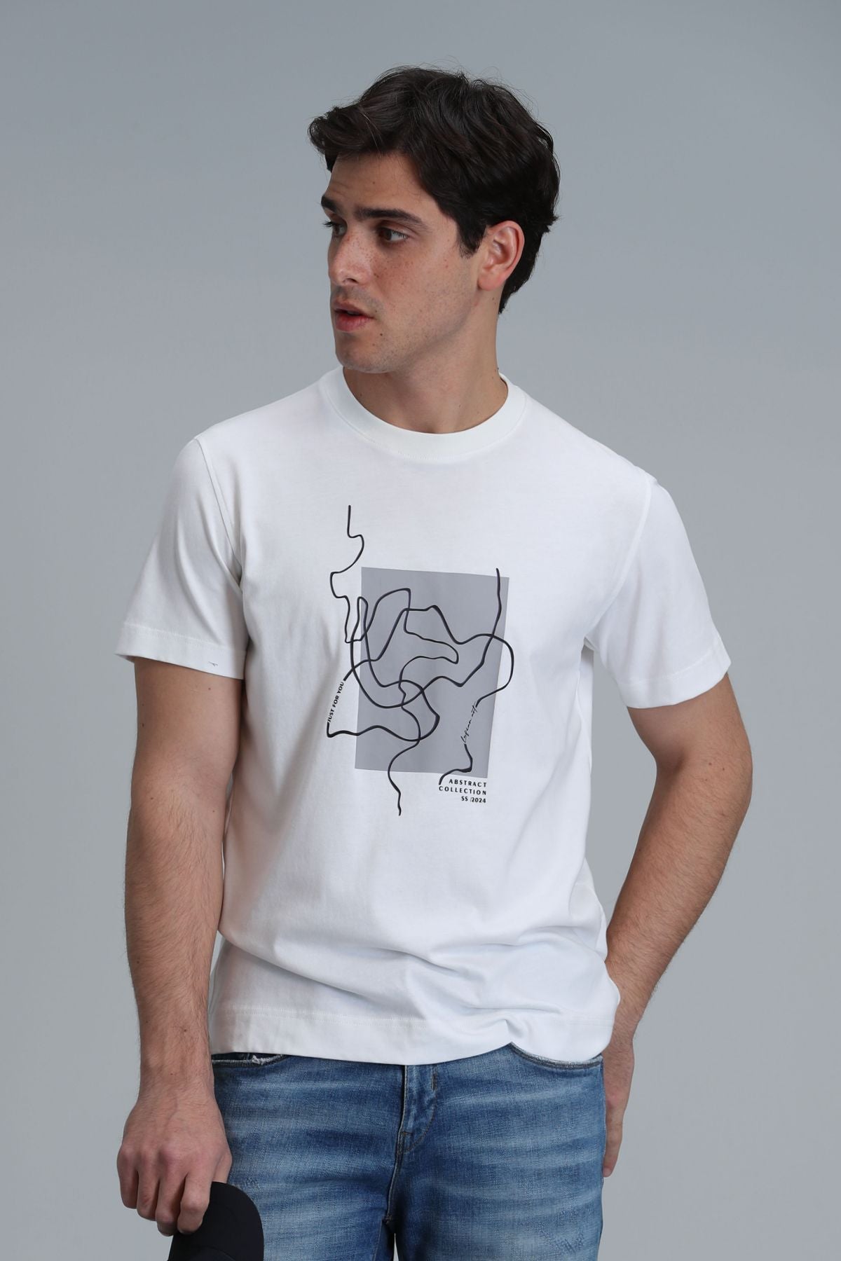 Lufian Minimalist Desenli Regular Fit Kısa Kol Erkek T-Shirt