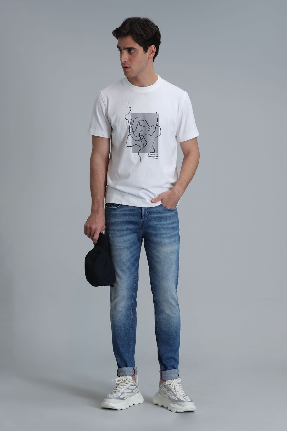 Lufian Minimalist Desenli Regular Fit Kısa Kol Erkek T-Shirt