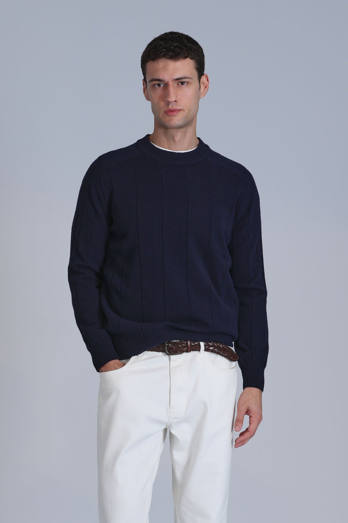 Lufian Minimalist Erkek Kazak - Oversize, Uzun Kol, Yuvarlak Yaka İkincil görsel