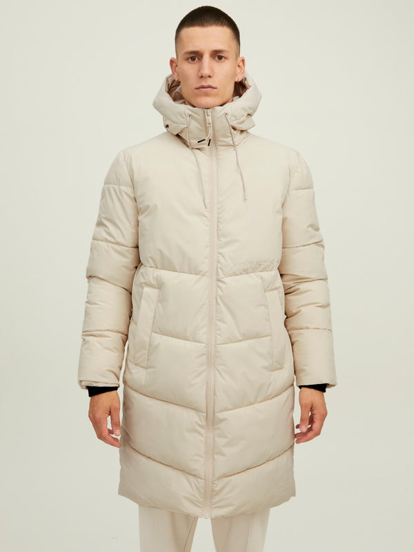 Jack&Jones Erkek Oversize Kapüşonlu Uzun Kışlık Mont - Sıcak ve Şık