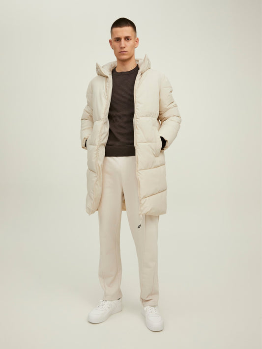 Jack&Jones Erkek Oversize Kapüşonlu Uzun Kışlık Mont - Sıcak ve Şık