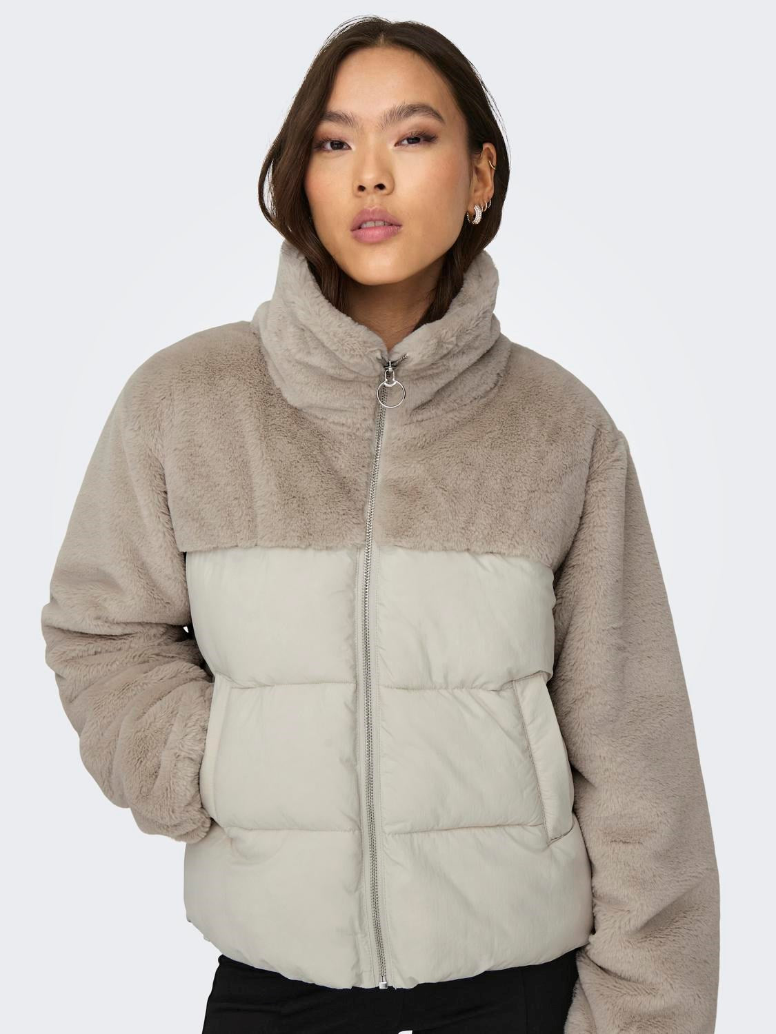 Only Kadın Peluş Crop Mont - Kışlık Sıcaklık & Şıklık