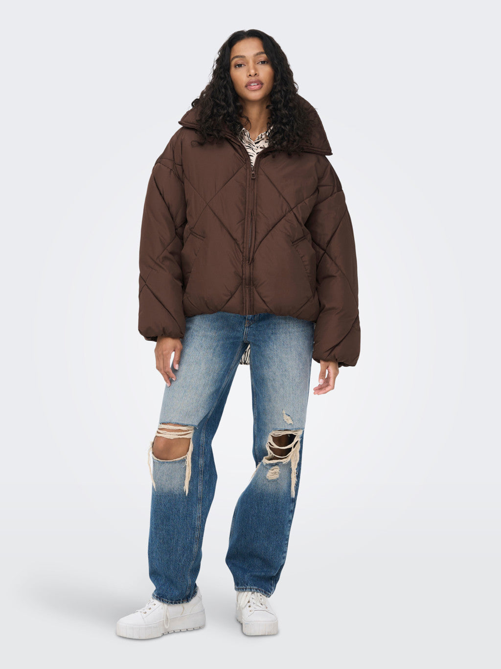 Only Oversize Kapüşonlu Şişme Mont - Minimalist Günlük Tarz