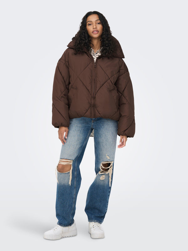 Only Oversize Kapüşonlu Şişme Mont - Minimalist Günlük Tarz