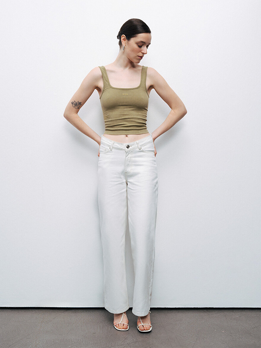 Nocturne Minimalist İnce Askılı Ribana Kadın Crop Top Secondary image