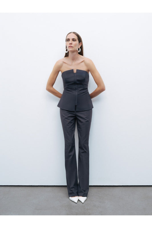 Nocturne Minimalist Straplez Crop Top - Günlük & Şık Kombinler