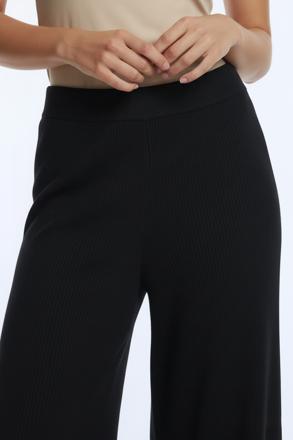 On Beli Lastikli Bol Paça Triko Pantolon