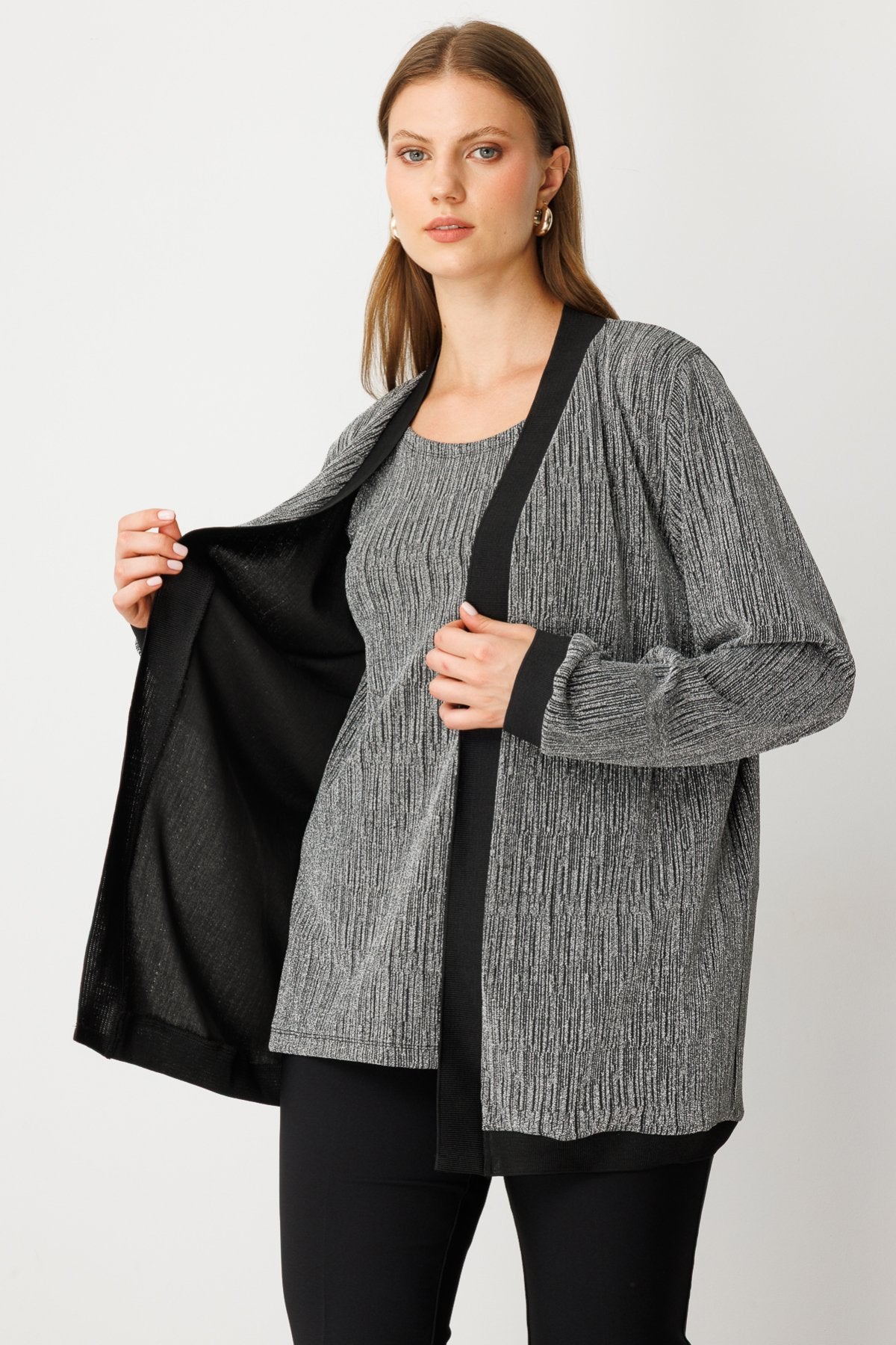 On Kadın Oversize Uzun Kol Minimalist Hırka - Günlük & Şık Kombinler İçin! Secondary image