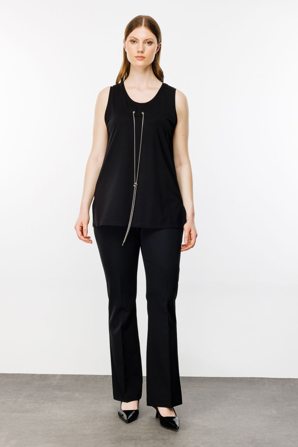 On Kadın Oversize Kolsuz Bluz - Minimalist Günlük Stil