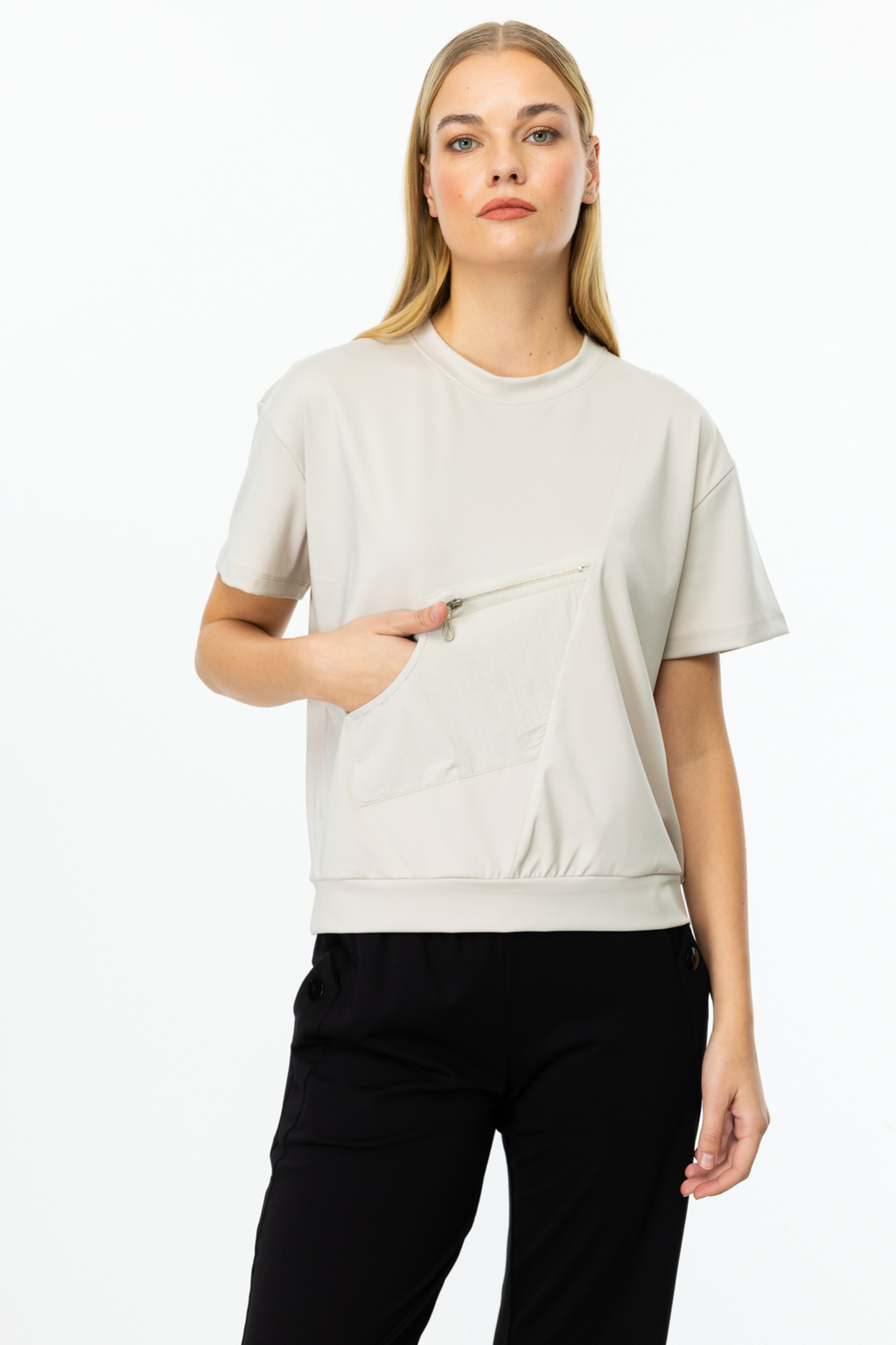 On Minimalist Oversize Kadın Bluz - Kısa Kol Rahat Günlük