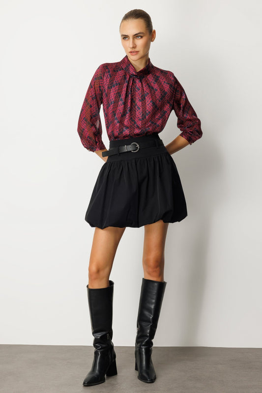 Ten Women's Skirts 26KON64206