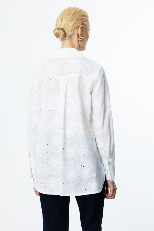 On Kadın Oversize Uzun Kol Nakışlı Gömlek - Minimalist Tarz