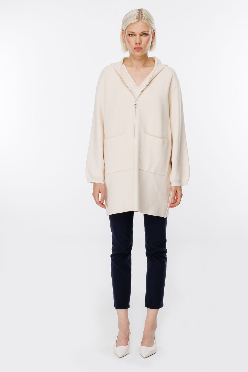 On Kadın Oversized Kapüşonlu Fermuarlı Midi Hırka