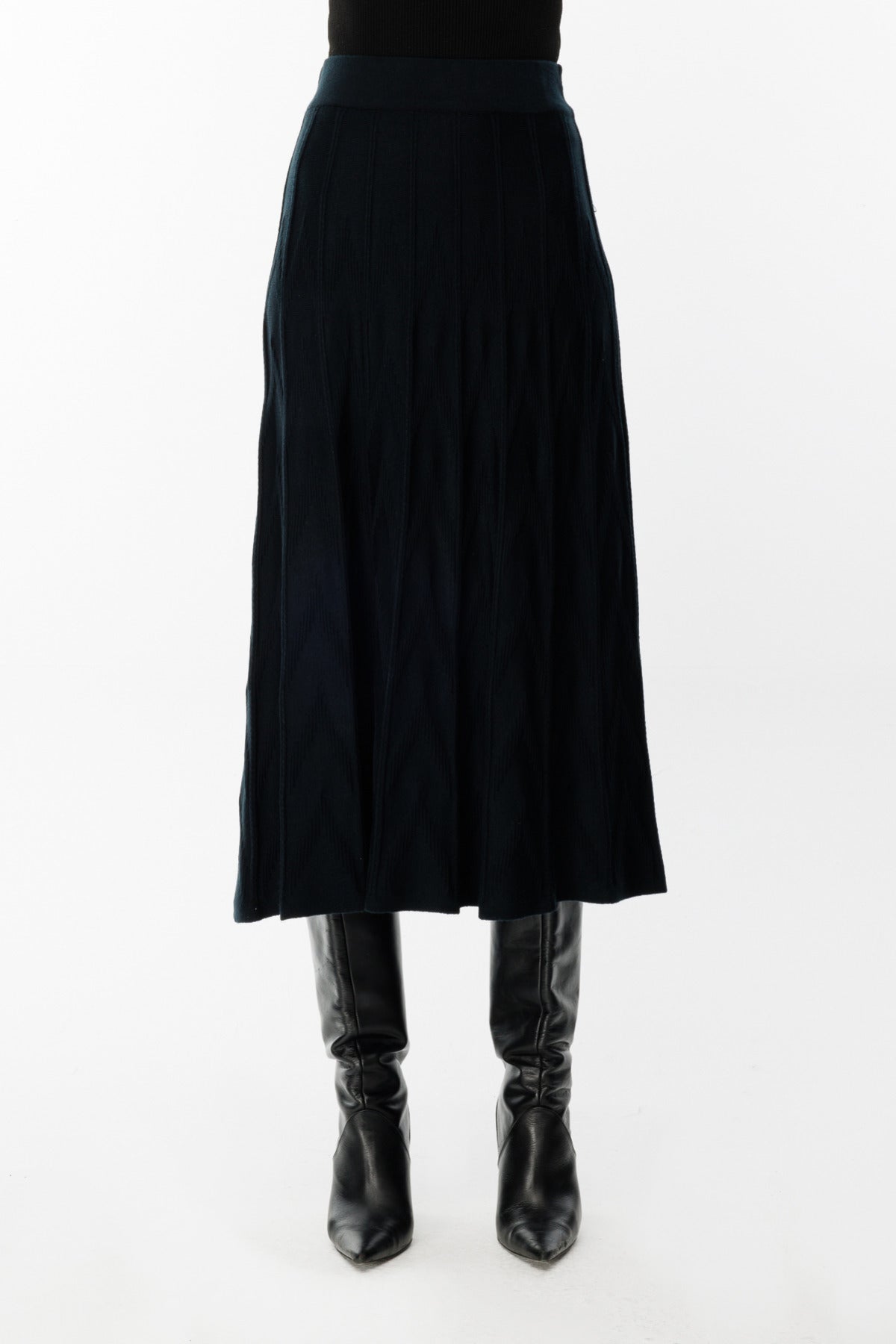 On Kadın Midi Pileli Etek - Minimalist Günlük Şıklık Secondary image