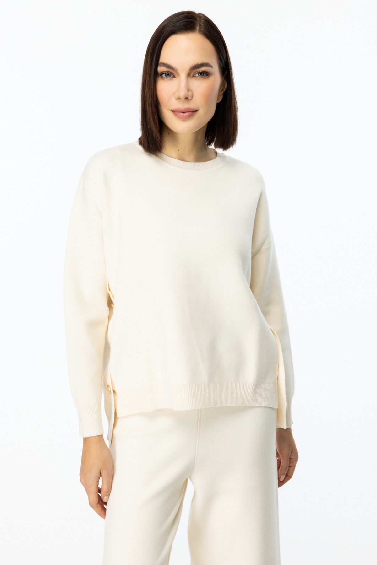 On Kadın Oversize Uzun Kol Minimalist Kazak - Günlük Kullanım İçin İdeal Main image